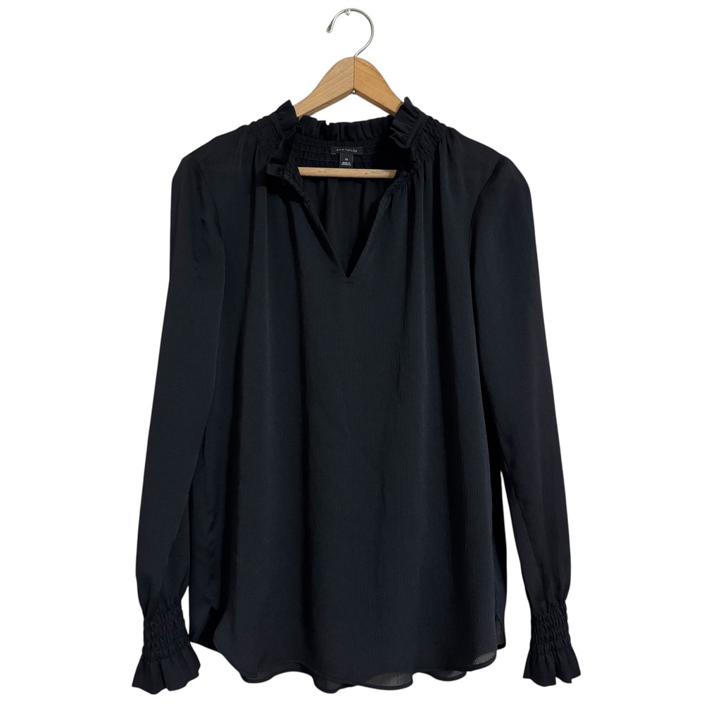 Ann Taylor Black Ruffle Neck Long Sleeve V-Neck Blouse‎ Top XS